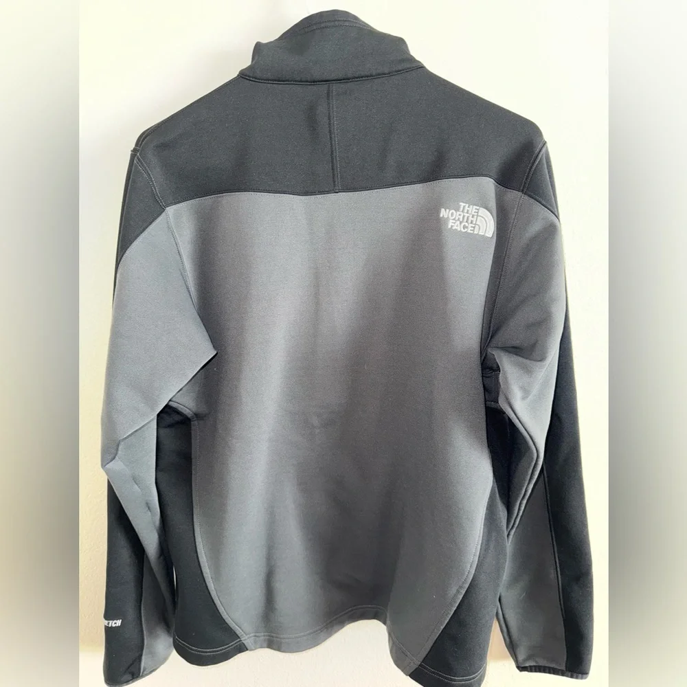 The North Face Men’s TKA‎ Stretch Zip Up Jacket size Medium